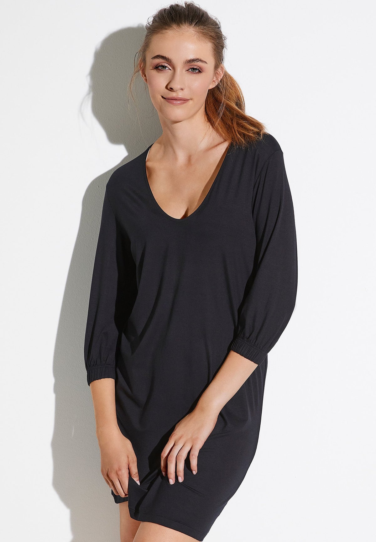 Pureness | Short Dress 3/4 Sleeve - black