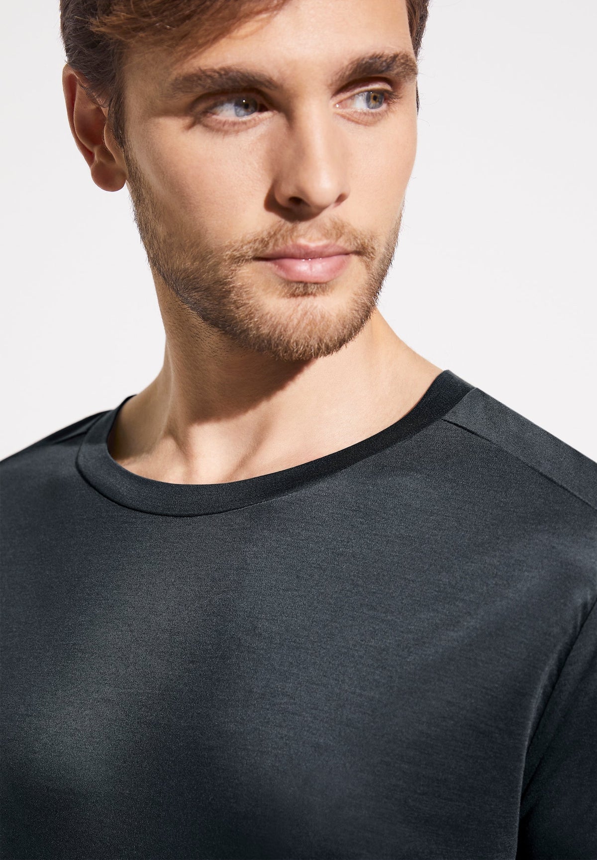 Sustainable Luxury | T-Shirt kurzarm - dark slate