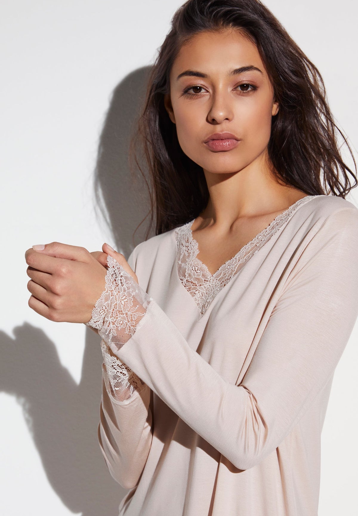 Sensual Fashion | Sleepshirt Long Sleeve - light peach