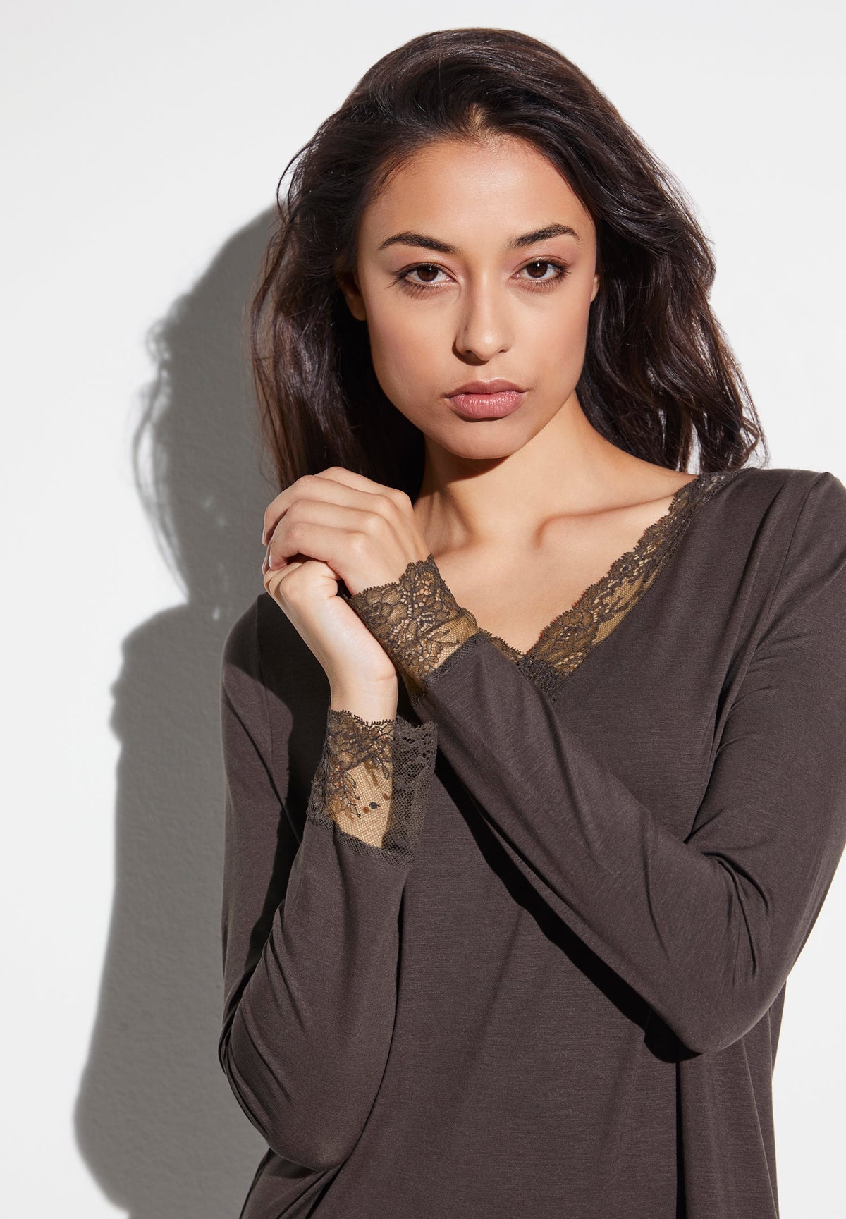 Sensual Fashion | Sleepshirt Long Sleeve - black olive