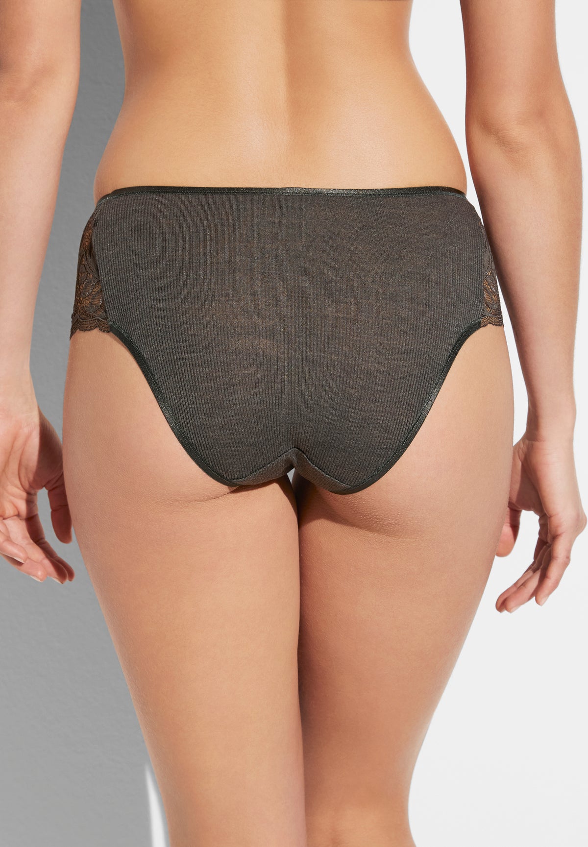 Wool &amp; Silk | Briefs - black olive