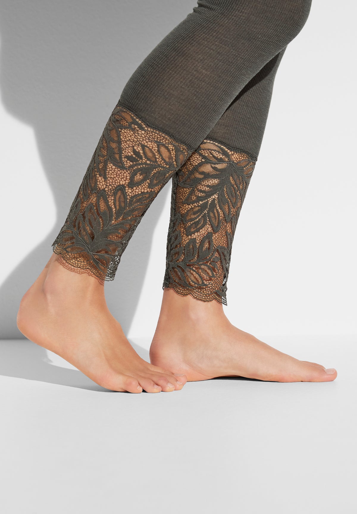 Wool &amp; Silk | Leggings - black olive