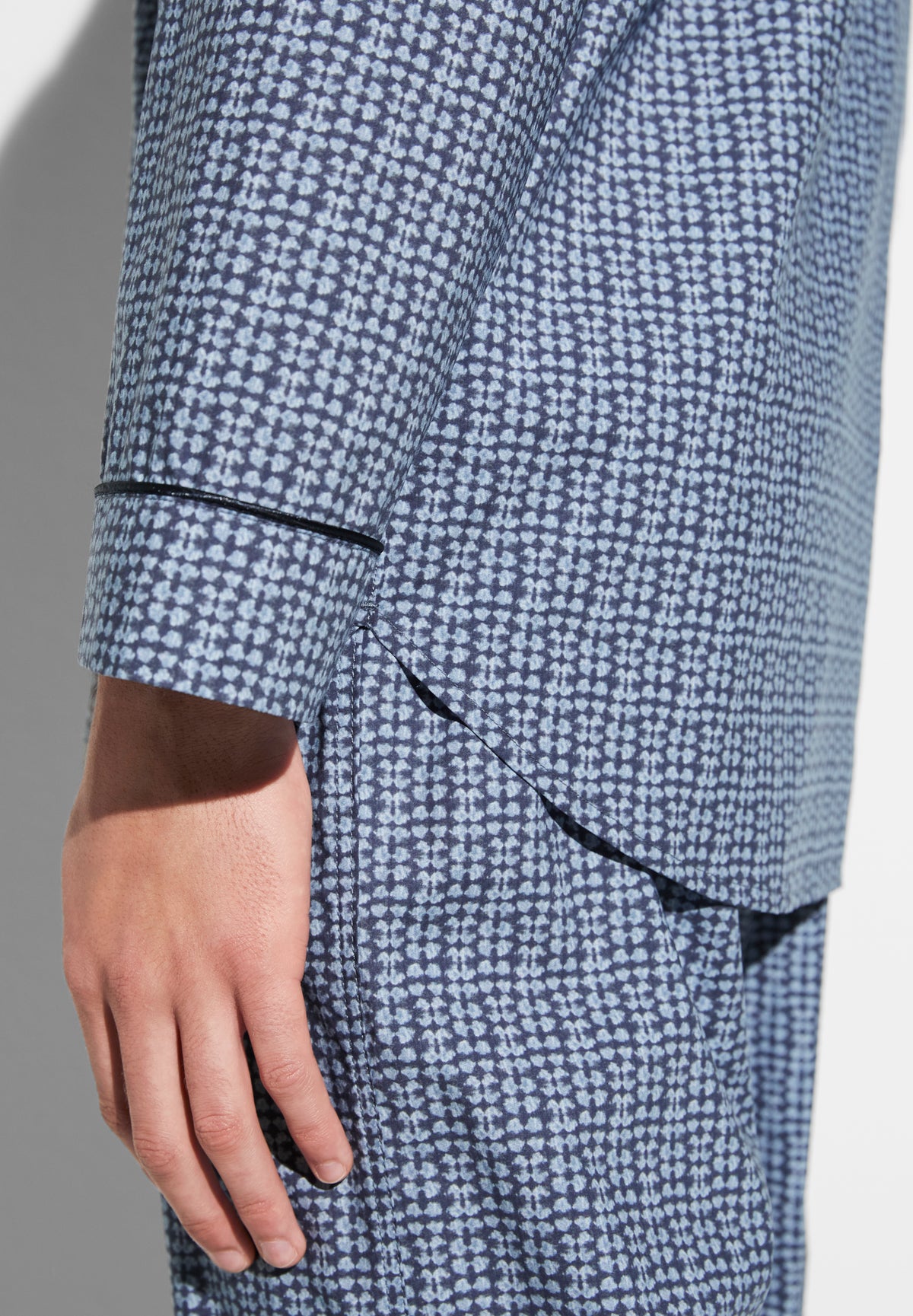 Cotton Poplin Print | Pyjama lang - mini geo batic