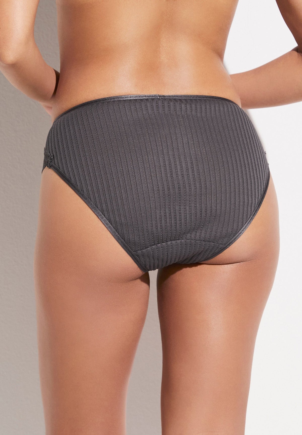 Maude Privé | Briefs - graphite grey