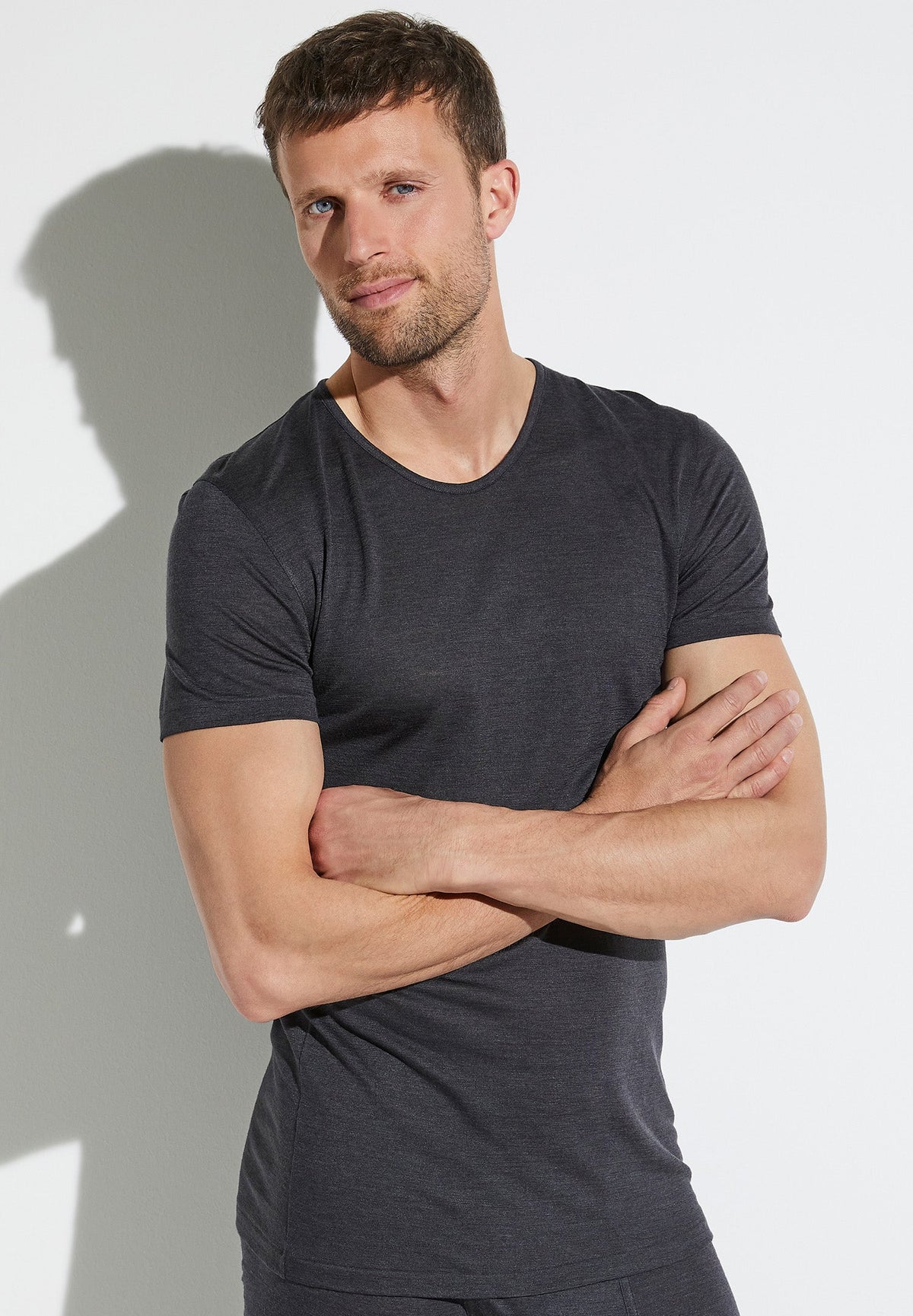 Wool &amp; Silk | T-Shirt Short Sleeve - charcoal