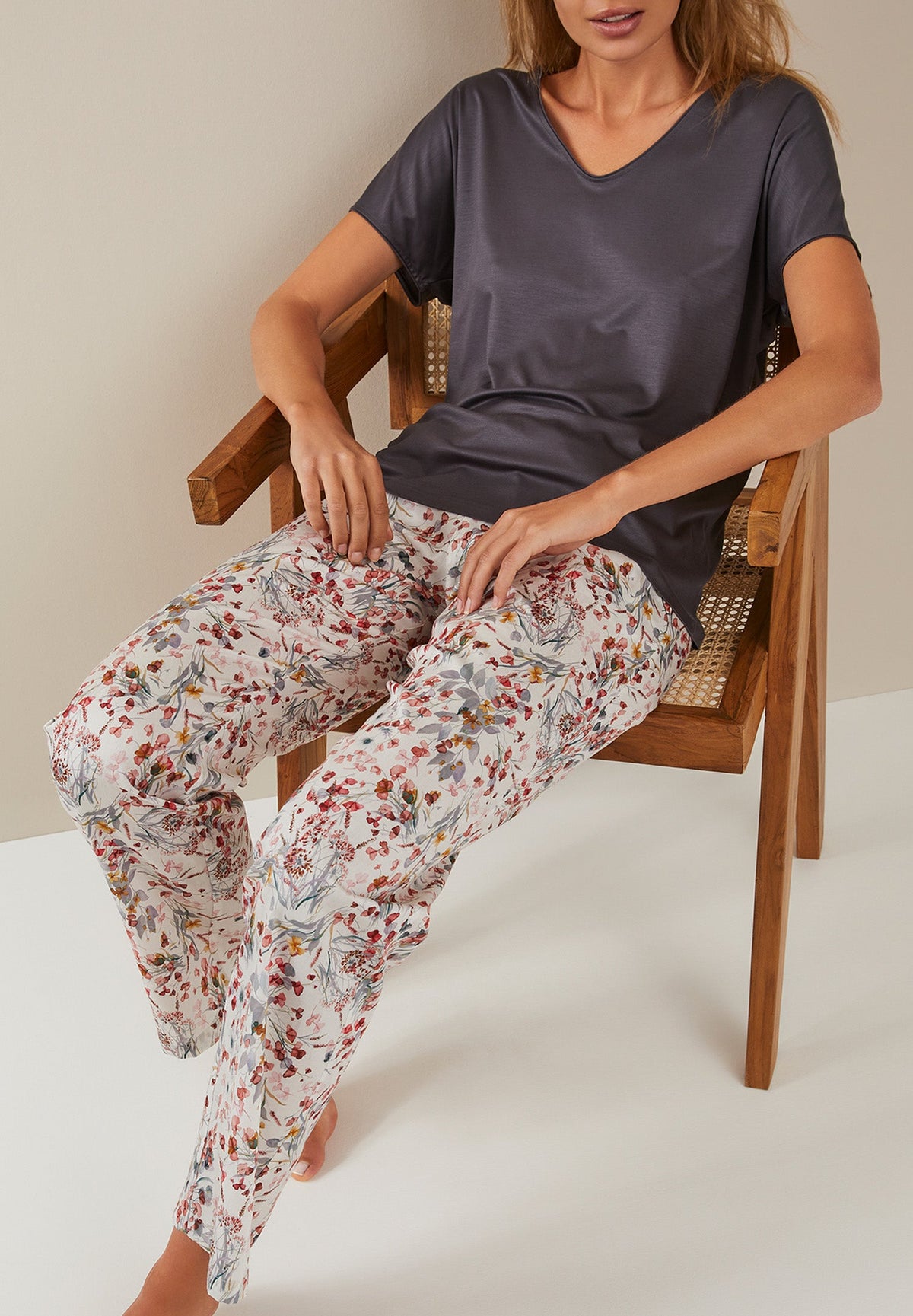 Cotton Sateen Print | Hose lang - flower fields