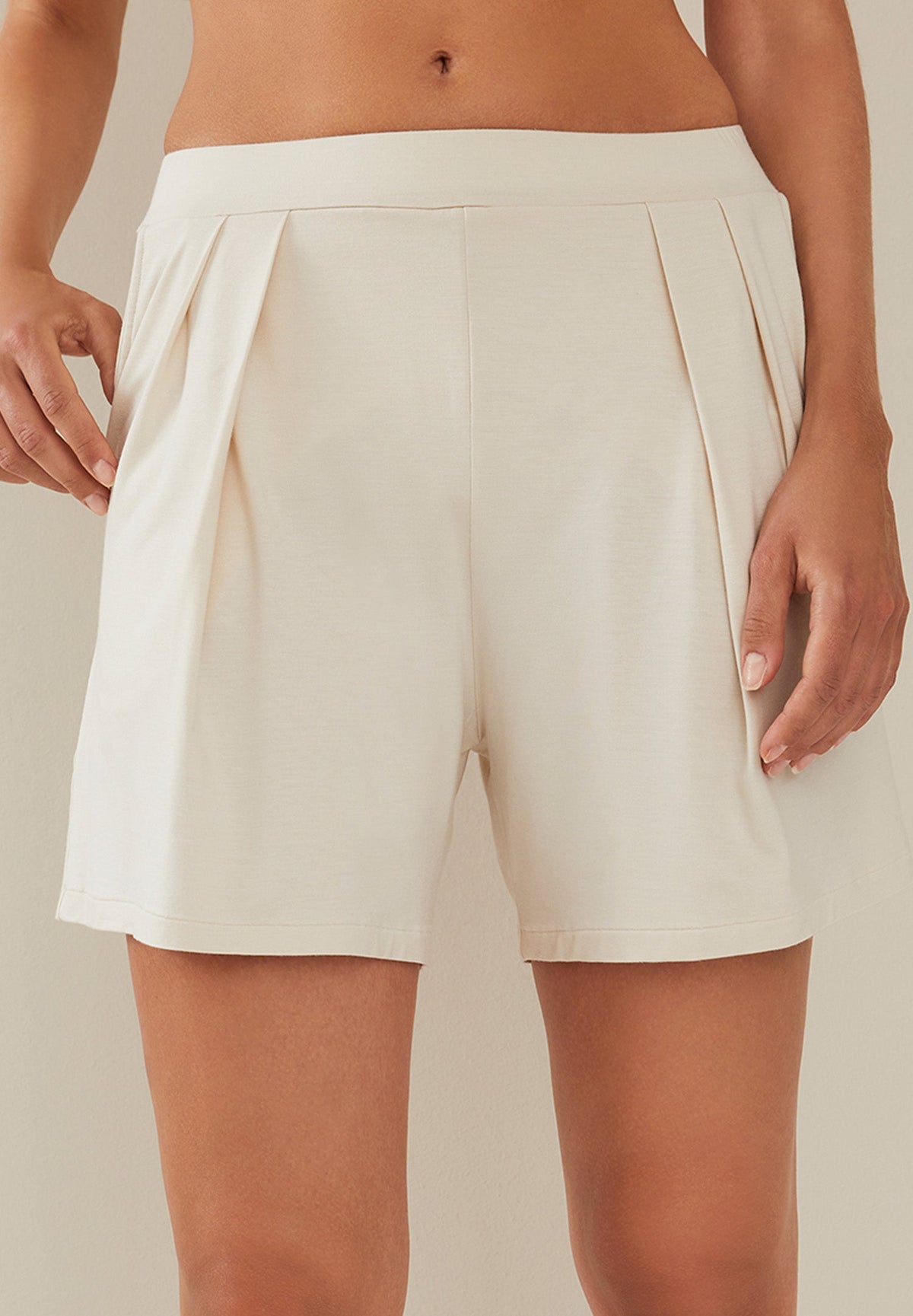 Pureness | Shorts - sand