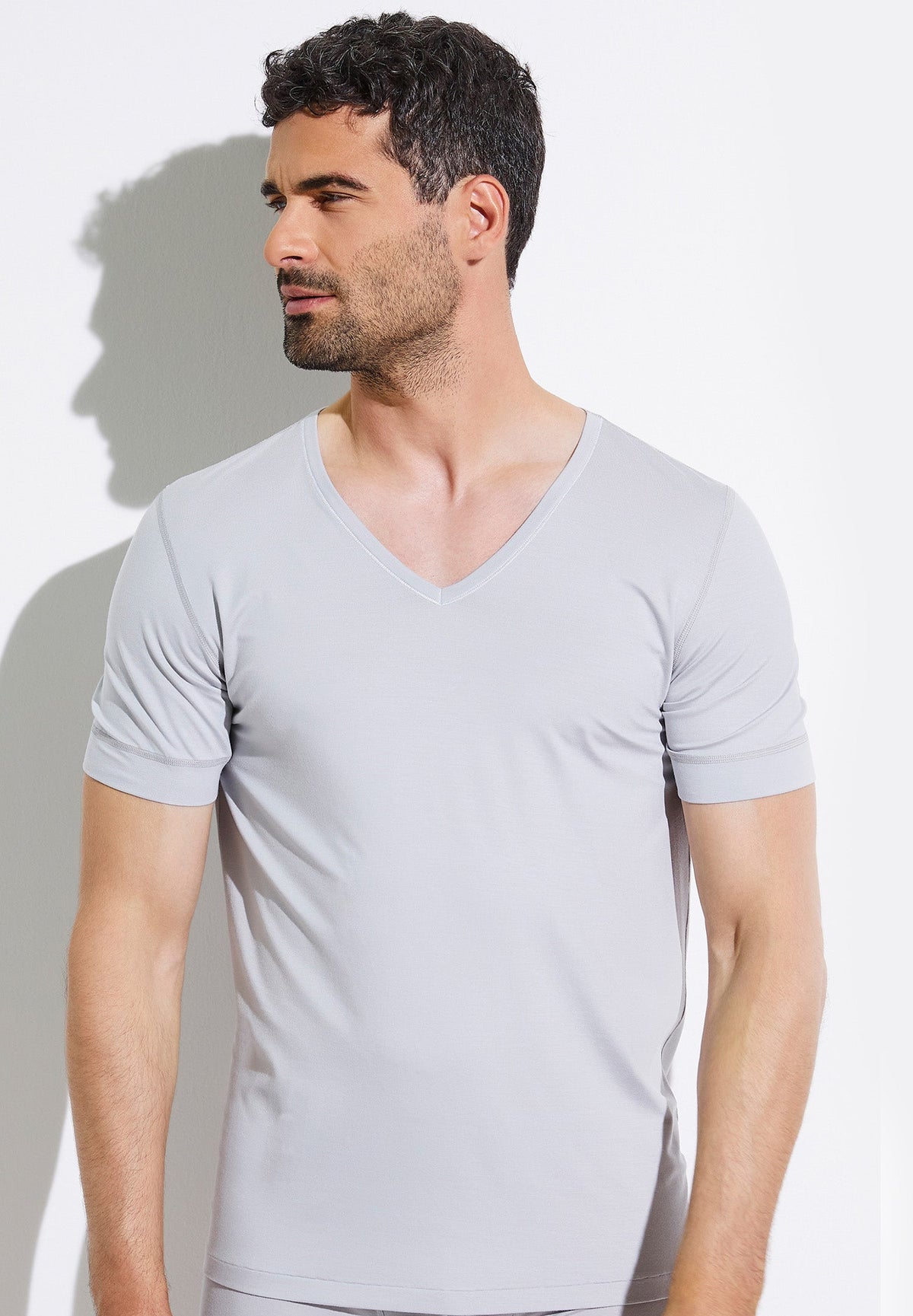 Pureness | T-Shirt à manches courtes col en V - cloud grey