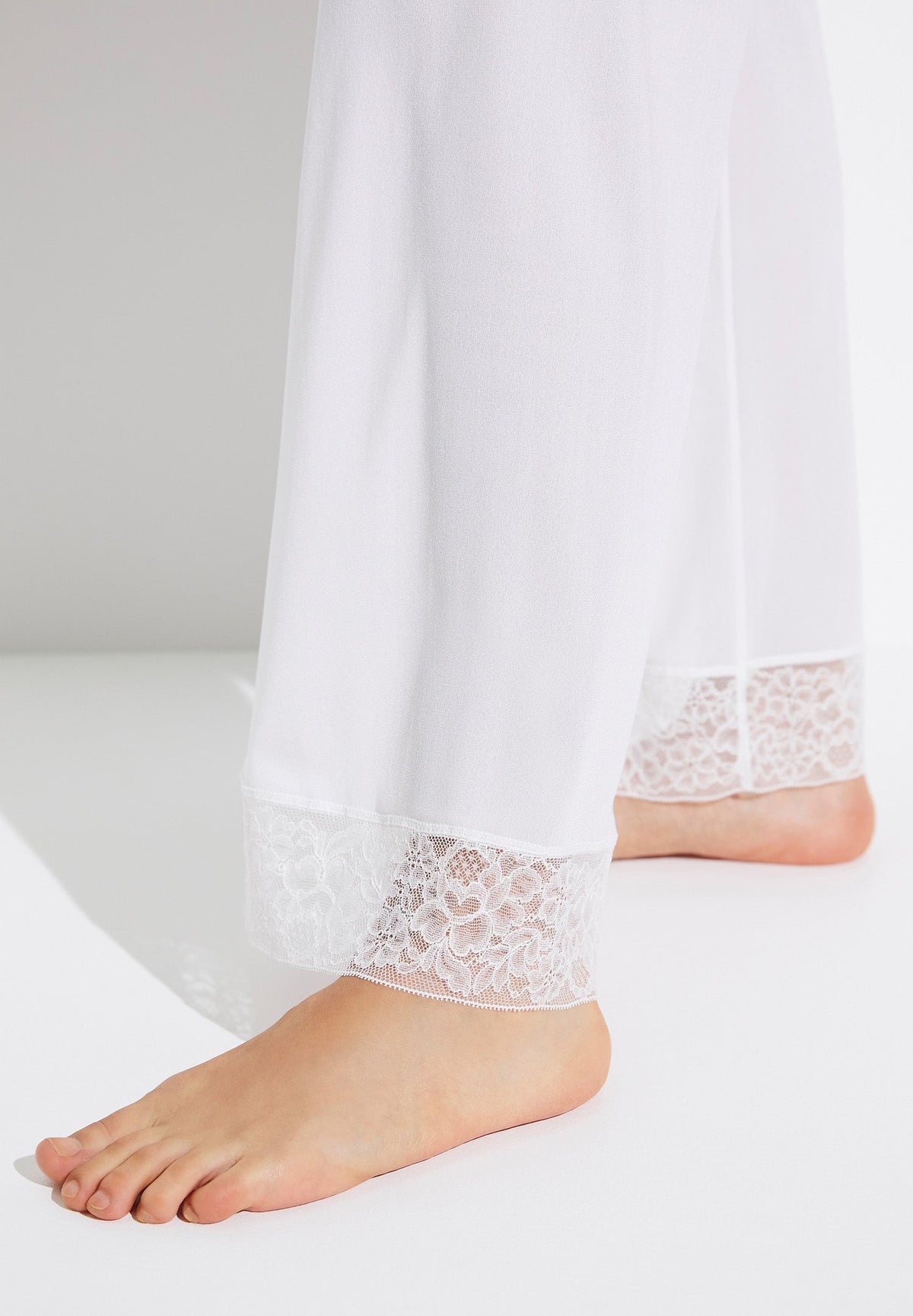 Silk Charmeuse | Hose lang - white