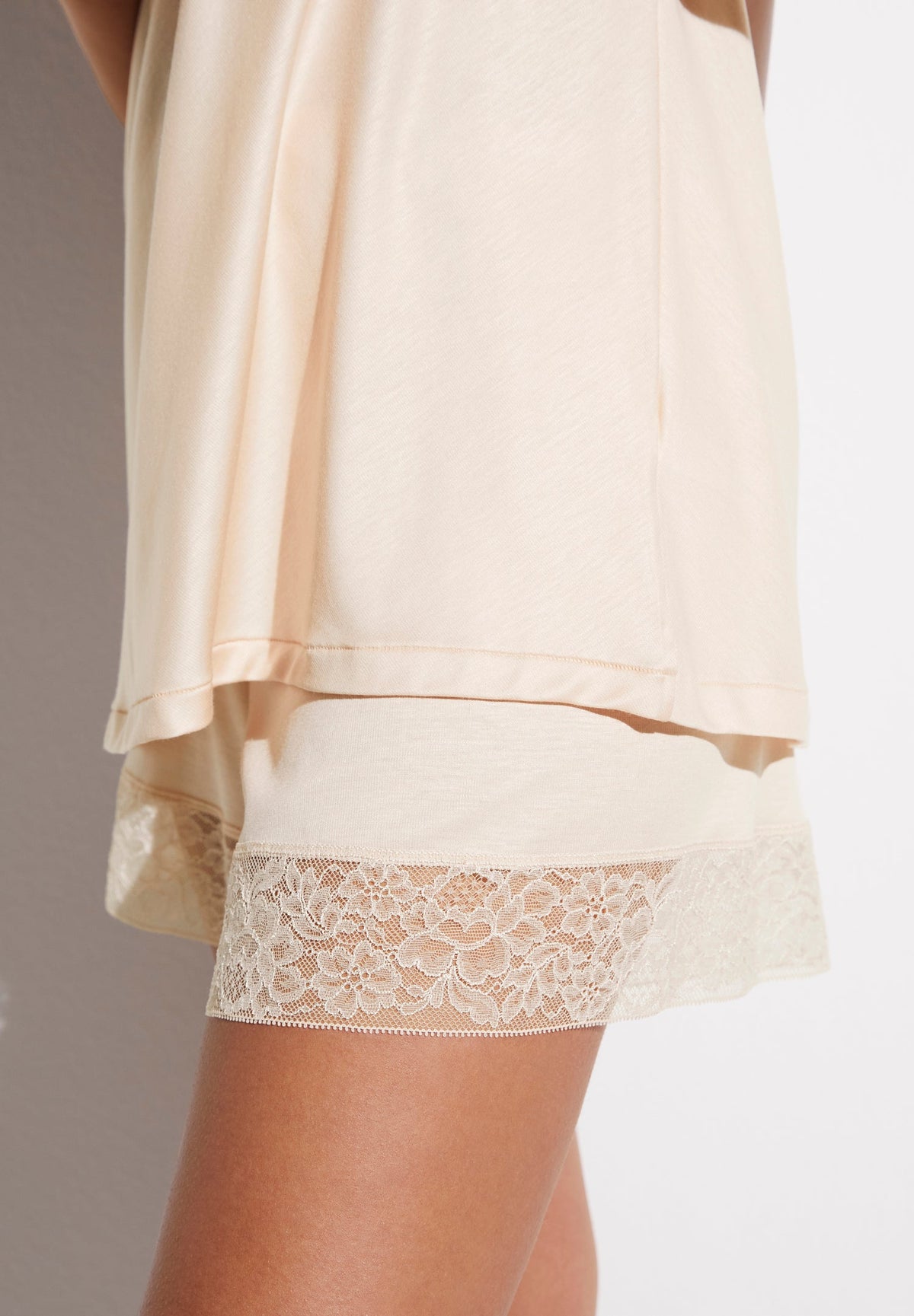 Silk Dreams | Pyjama Short - rose dust