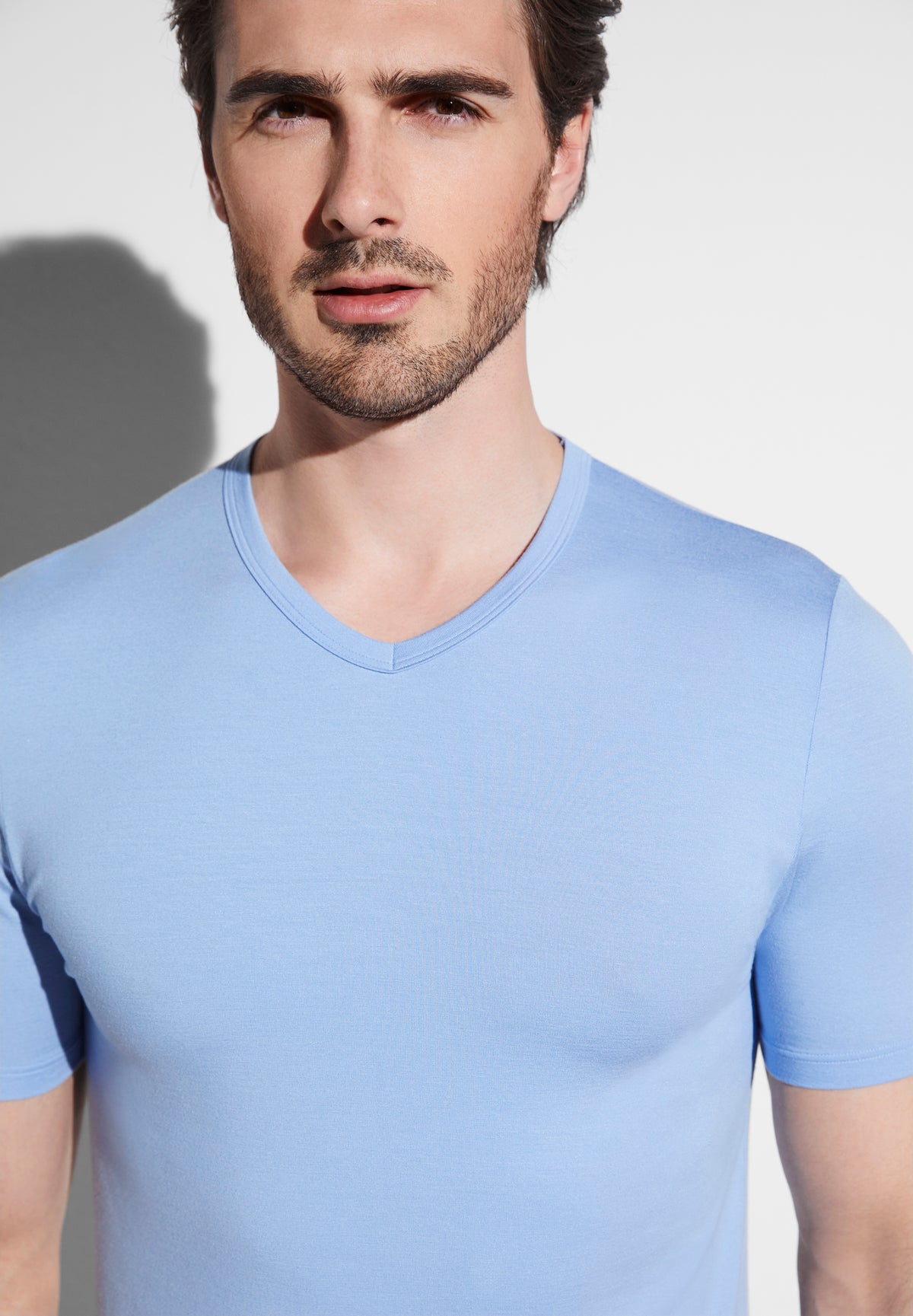 Pureness | T-Shirt Short Sleeve V-Neck - bel air blue